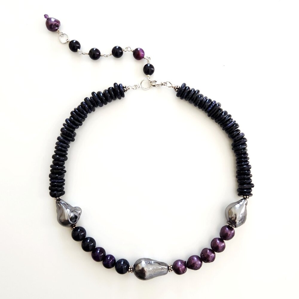 SILVER FLAMEBALL PEARL NECKLACE
